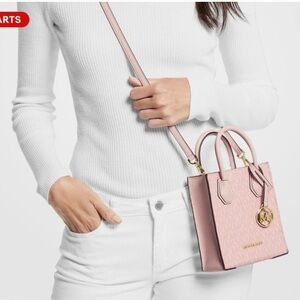 VIRAL Michael Kors Blush Mini Bag